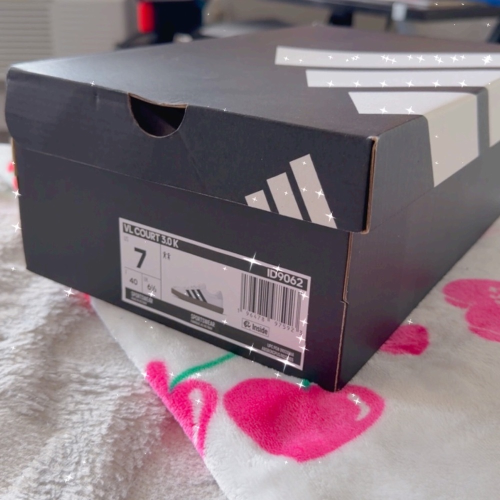 adidas VL Court 3.0K White Sneakers with Black Stripes - Picture 4 of 4